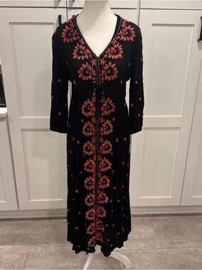 Free people Women's Black Maxi Dress with Coral Floral Embroidery Sz small